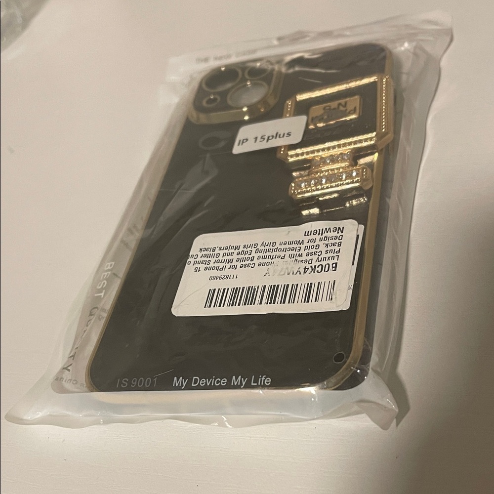 NWT iPhone 15 Plus Gold and Black Cell Phone Case